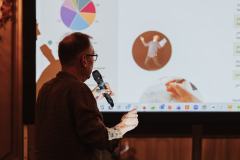 20251208-PlayRight-Seminar-Julia-Egger-04487