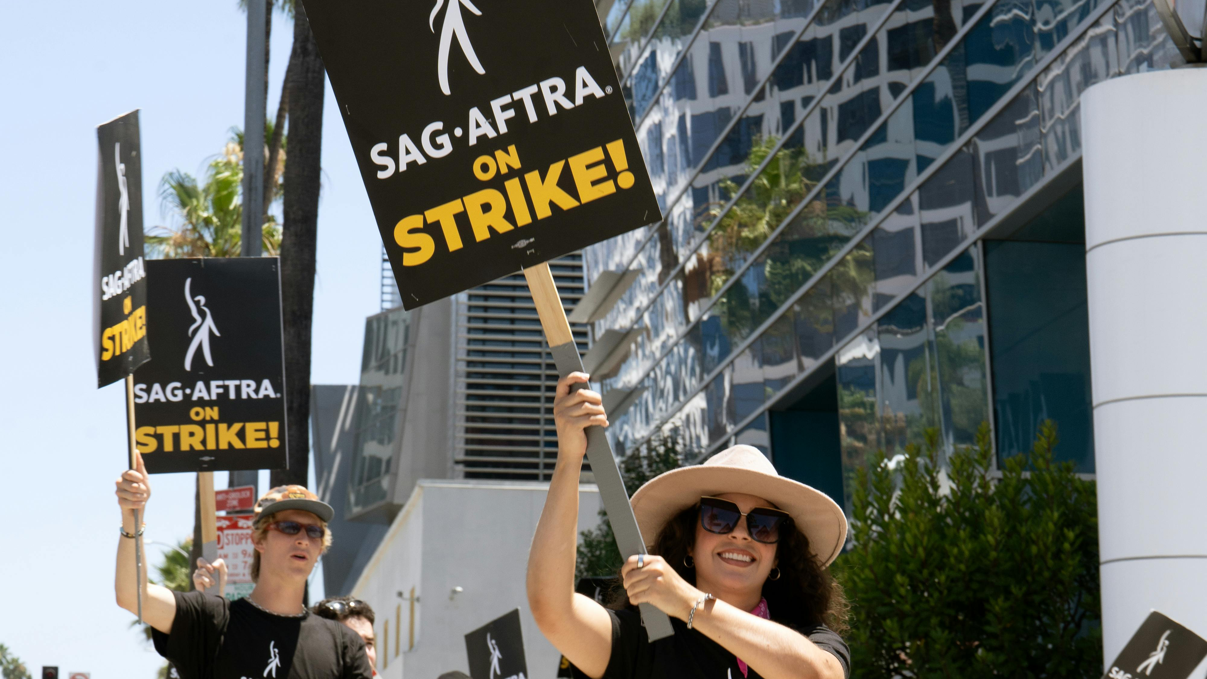 Fin de la grève à Hollywood : SAG-AFTRA conclut un accord